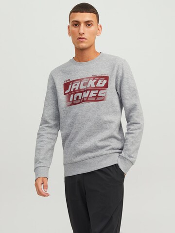 Sweat-shirt 'JCONight' JACK & JONES en gris : devant