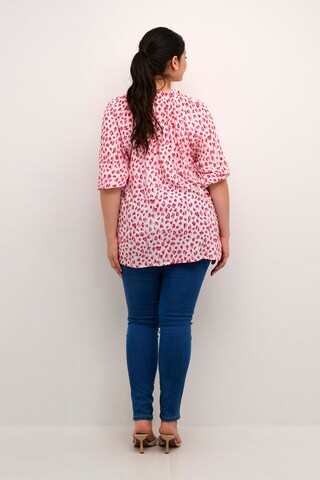 KAFFE CURVE Bluse 'Sigrida' i pink