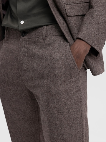 SELECTED HOMME - regular Pantalón chino en marrón