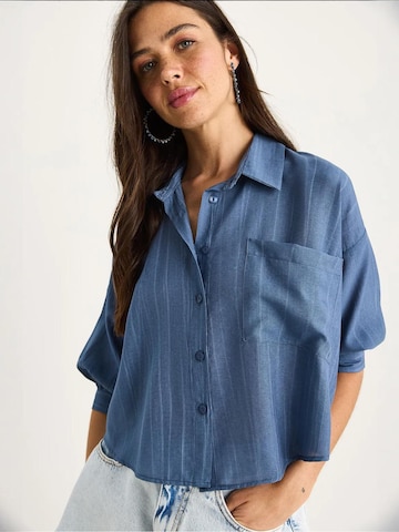 Bianco Lucci - Blusa em azul