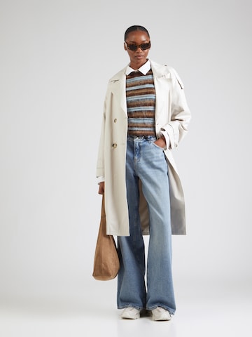 Pull-over & Other Stories en marron