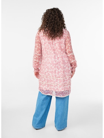 Rochie de la Zizzi pe roz