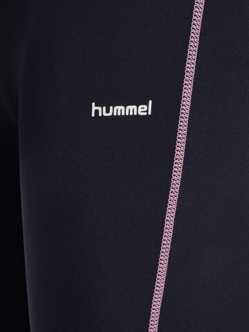 Hummel Slimfit Leggings in Schwarz