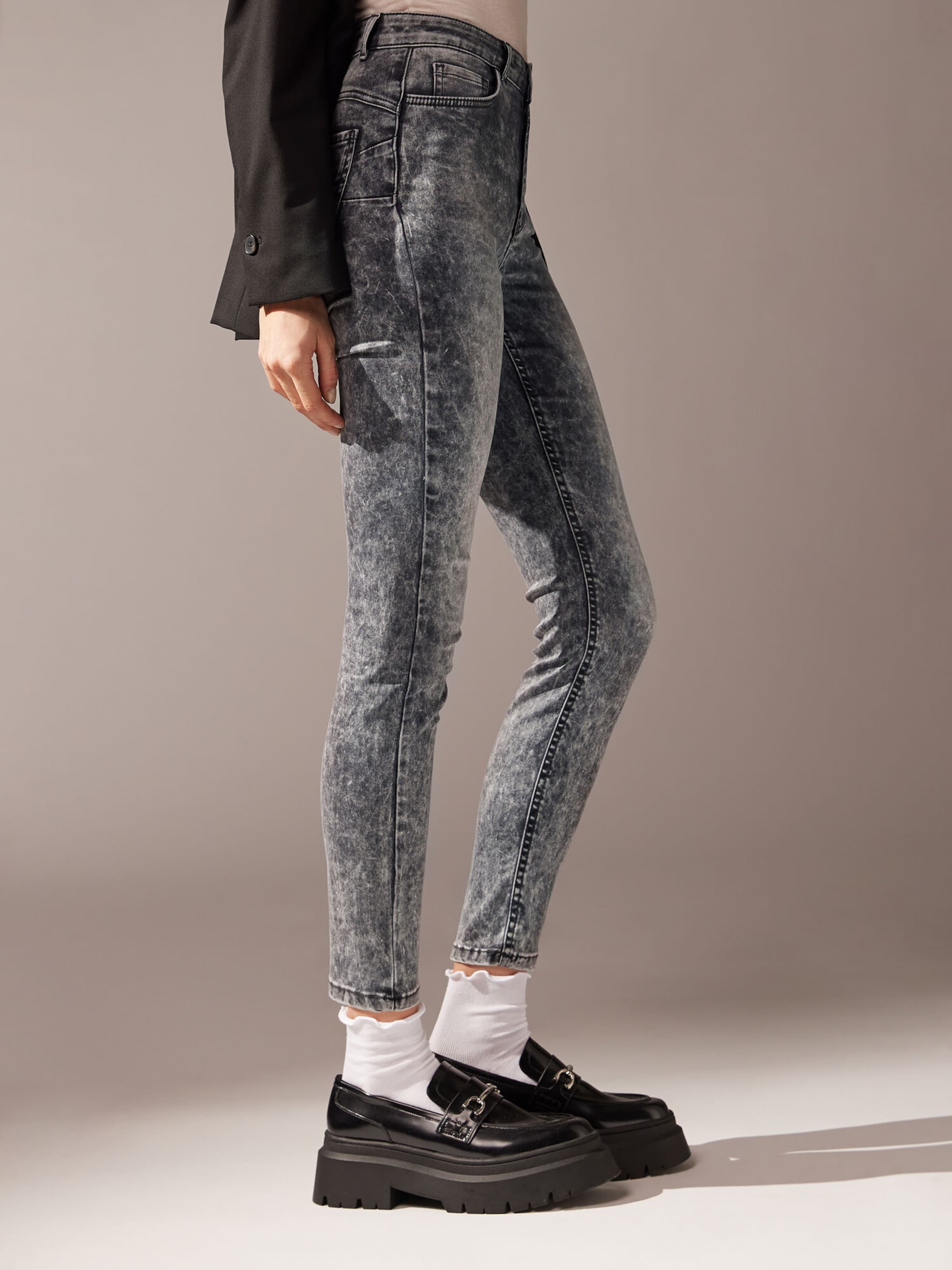 CALZEDONIA Skinny Jeans in Black Denim ABOUT YOU