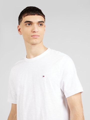 TOMMY HILFIGER T-shirt 'SLUB' i vit