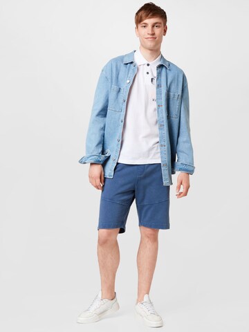 CAMP DAVID Loosefit Shorts in Blau