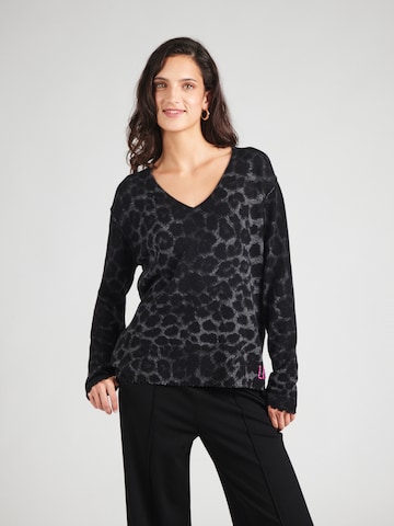 Pull-over Grace en gris : devant