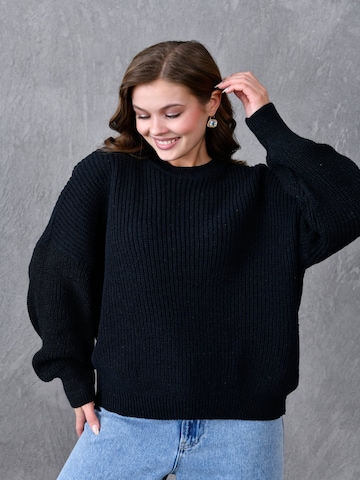 Cardigan WOMAN VISION en noir : devant