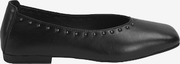 Desa Ballerina in Schwarz: Vorderseite