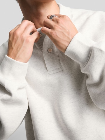 Sweat-shirt Bershka en gris