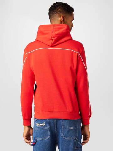 Champion Authentic Athletic Apparel Sweatshirt i rød