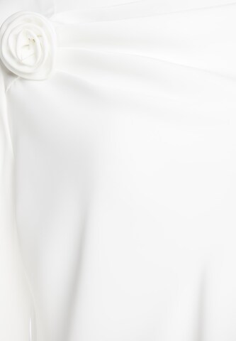 usha BLACK LABEL - Blusa en blanco