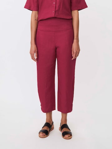 Masai Regular Hose in Rot