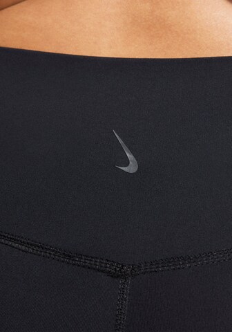 NIKE Skinny Workout Pants in Black