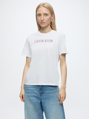 Calvin Klein Jeans Μπλουζάκι 'CLASSIC VARSITY' σε λευκό: μπροστά