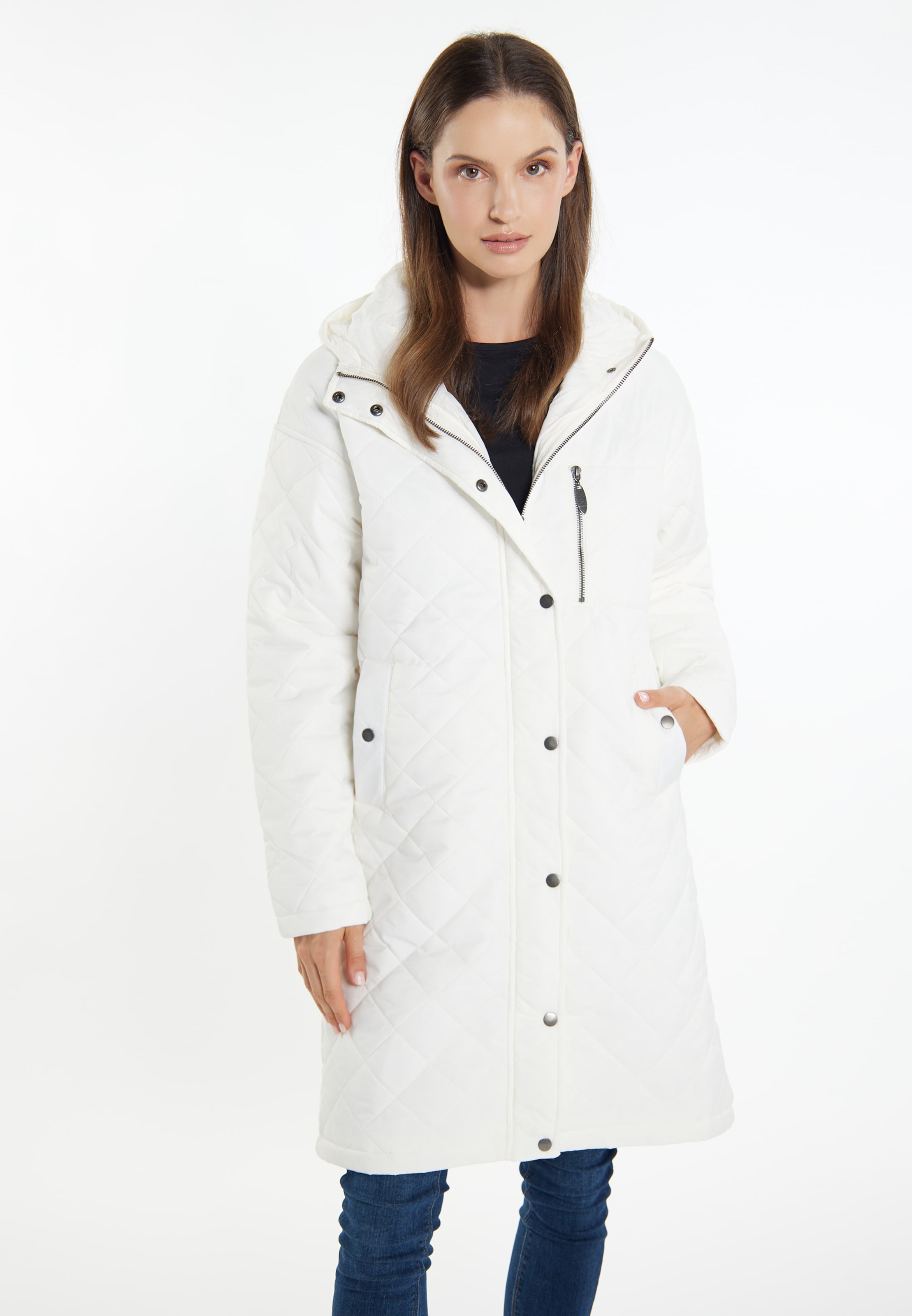 FELIPA Winter Coat in White: front