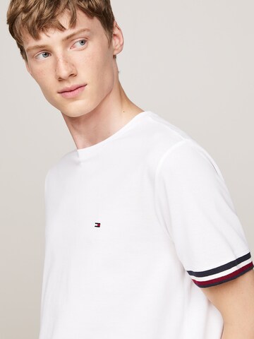 TOMMY HILFIGER T-Shirt 'Global Stripe' in Weiß
