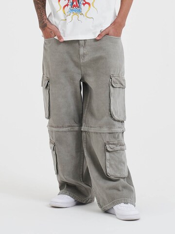 Ed Hardy Regular Cargojeans in Grau: Vorderseite