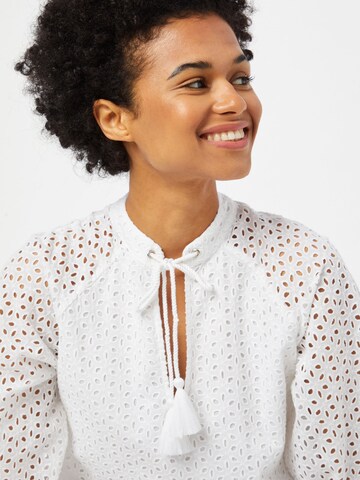 Robe s.Oliver en blanc