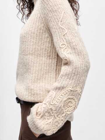 OBJECT Sweater 'OBJLUCIA' in White