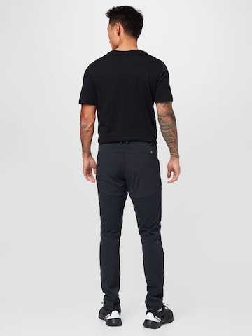 Haglöfs - Slimfit Pantalón de montaña en negro