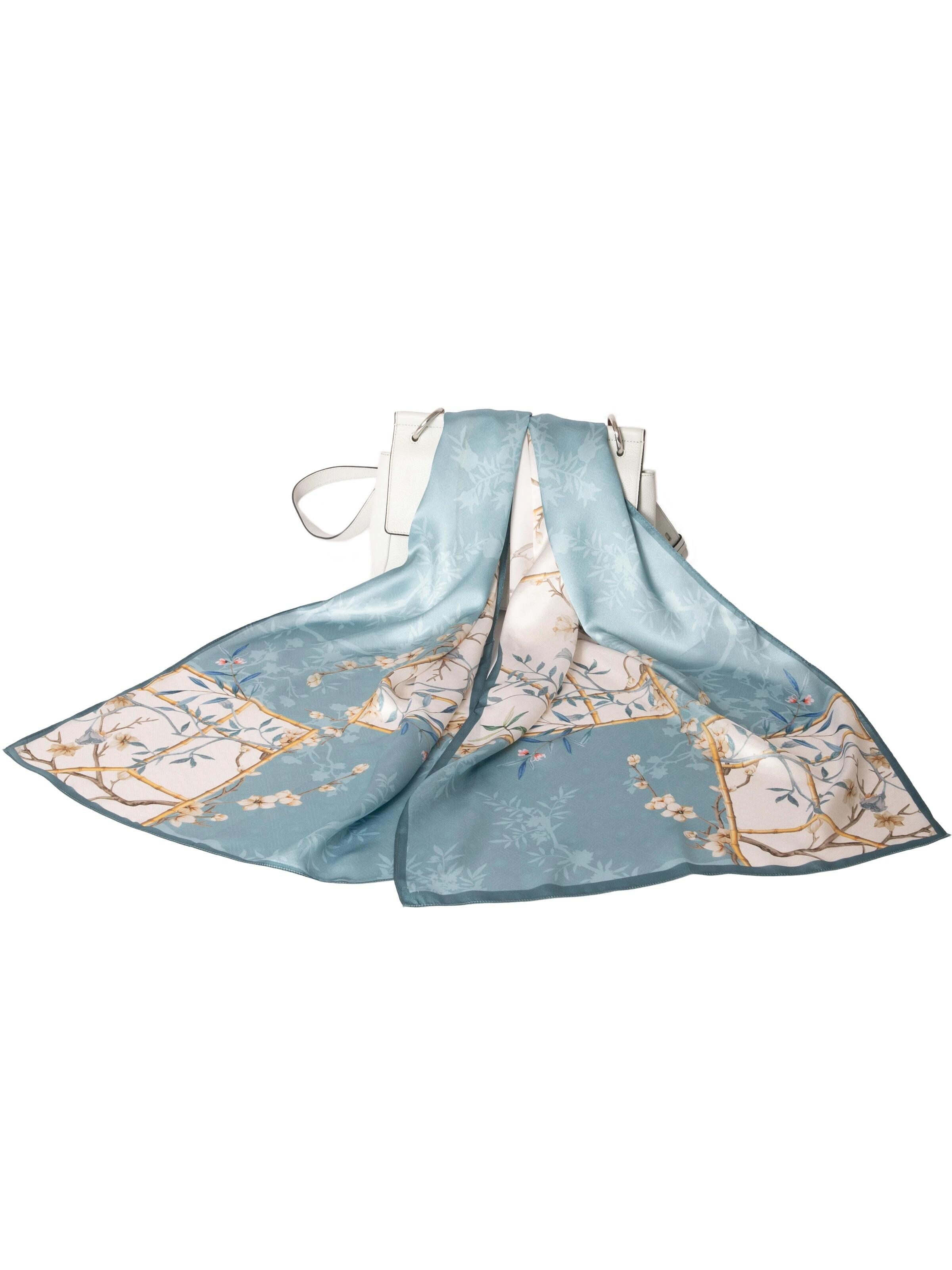 MayTree Scarf in Blue