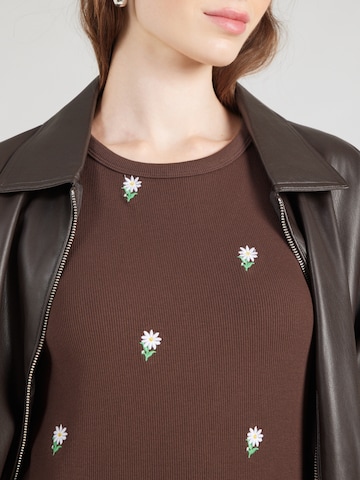 Maglietta 'PCMAY' di PIECES in marrone