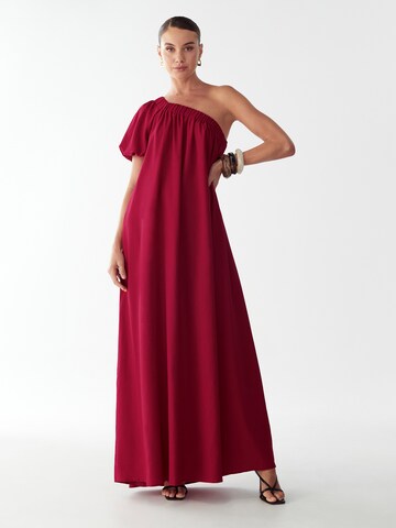 St MRLO Šaty 'JOLIE' - Červená