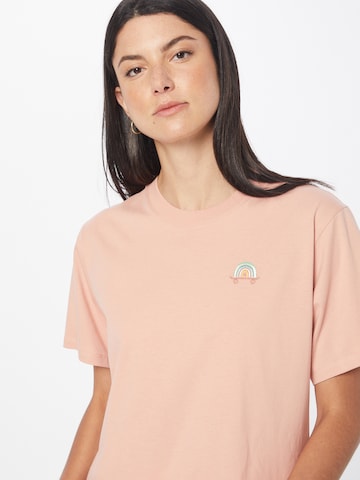 Iriedaily - Camiseta en rosa