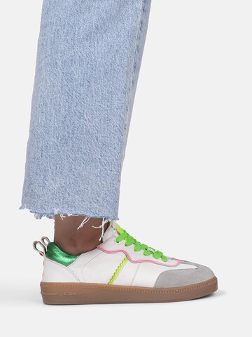 Crickit Sneaker 'RONJA' in Weiß