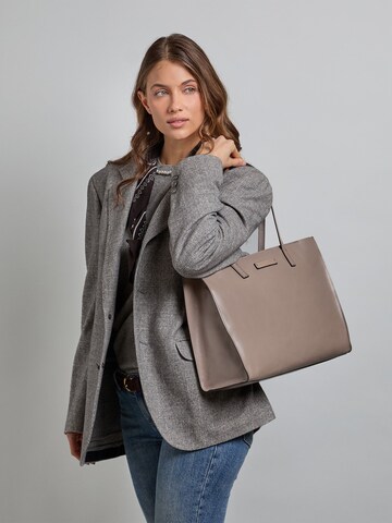 The Bridge Shopper‌‌‌‌‌‌‌‌ in Grau