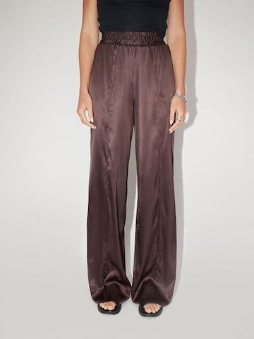 LeGer Premium Spodnie 'Ledora' w kolorze brązowy: przód