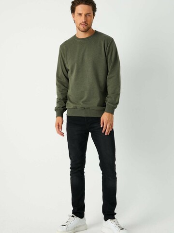 comeor Sweatshirt in Grün