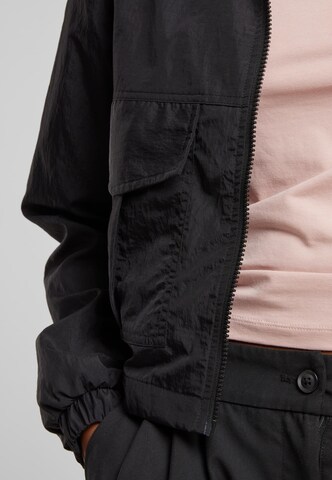 Giacca di mezza stagione ' ' di Urban Classics in nero