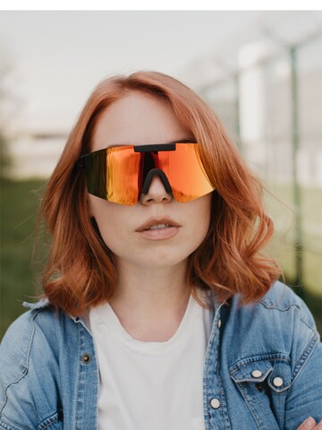 VEYREY Sunglasses in Orange