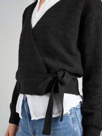 ABOUT YOU Kardigán 'Wanda' - fekete