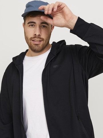 Jack & Jones Plus Zip-Up Hoodie in Black