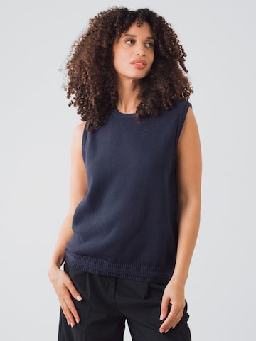 Honest Basics Strickweste 'Knitted Vest'‌‌‌‌ in Blau: Vorderseite