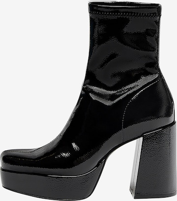 Pull&Bear Ankle Boots in Black