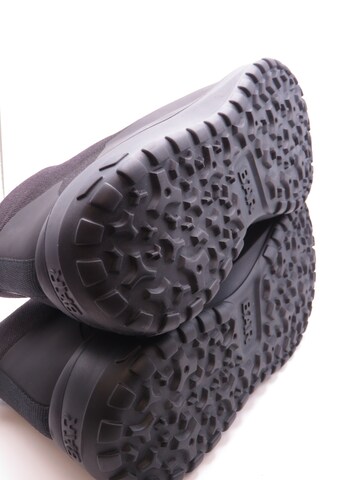Sneaker alta 'Light Rock Waterproof' di BÄR in nero