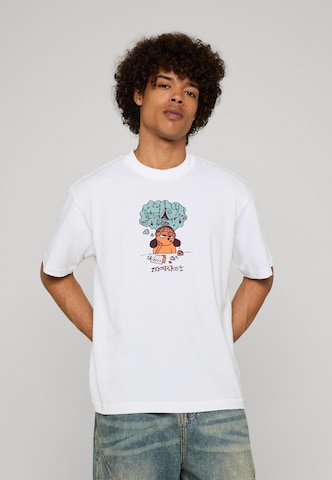 MARKET T-Shirt 'Gimme A Break' in Weiß: Vorderseite