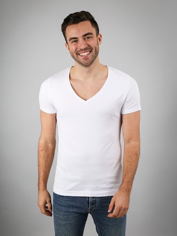 Suitable Shirt 'Vibamboru' in White: front
