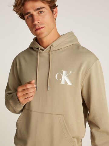 Felpa di Calvin Klein Jeans in marrone