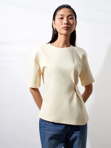 Maglietta di Dilvin in beige: frontale