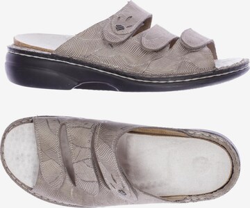 Finn Comfort Sandals & High-Heeled Sandals in 39 in Grey: front