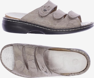 Finn Comfort Sandalen 39 in Grau: predná strana