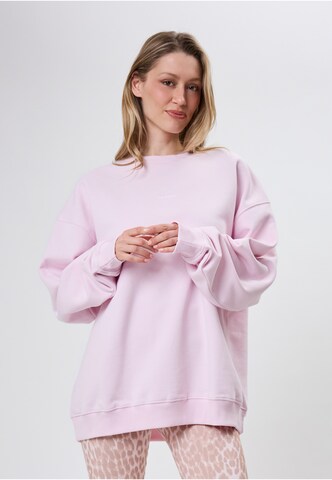 OH APRIL Sweatshirt in Roze: voorkant