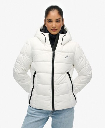 Veste d’hiver Superdry en gris : devant