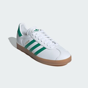 ADIDAS ORIGINALS Sneaker low 'Gazelle' i hvid