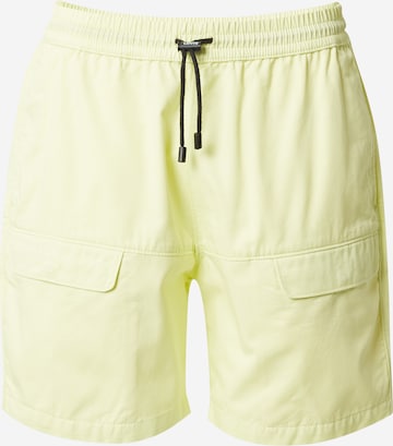 LEVI'S ® Cargo nadrágok 'Trail Cargo Shorts  T3' - zöld: elől